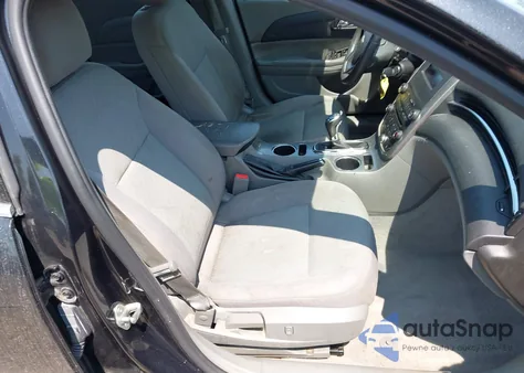 2015 Chevrolet Malibu Ls from USA, damaged, VIN 1G11B5SL8FF121957